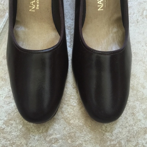 Heels - Picture 5 of 8